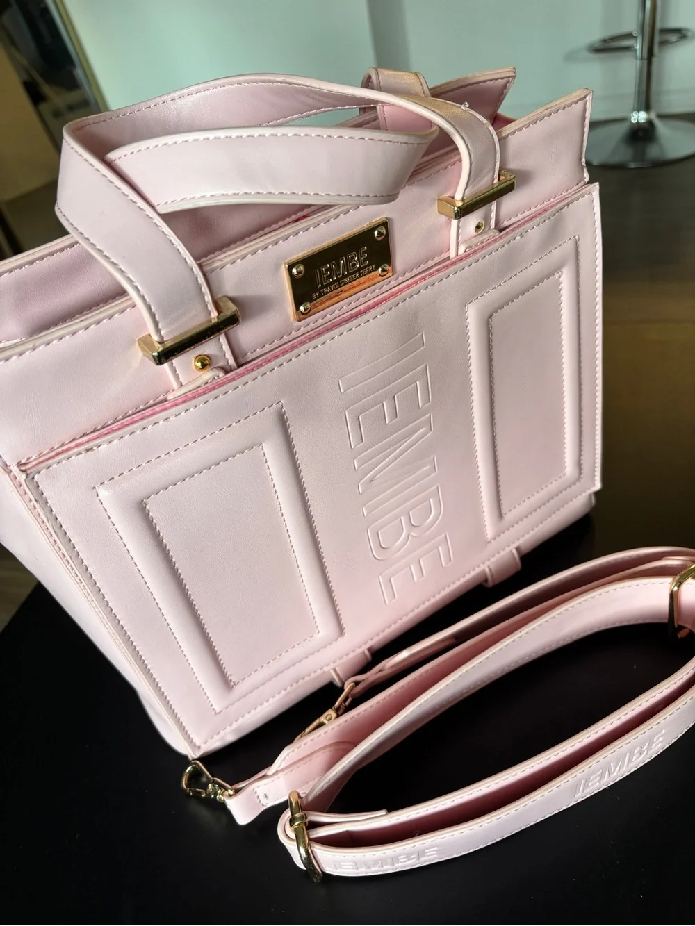 N/A light pink